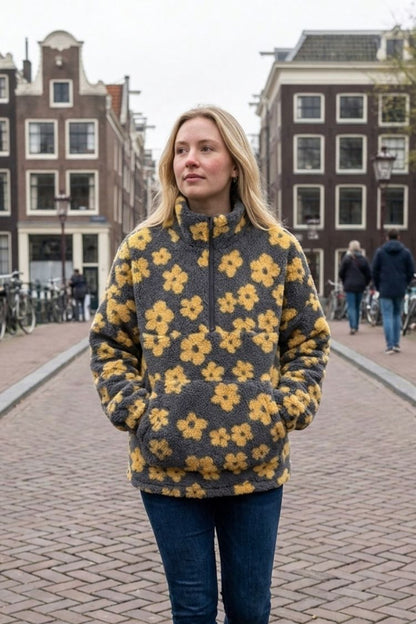 Damen Oversize-Pullover mit Blumenmuster | Hoher Ausschnitt & Lockere Passform