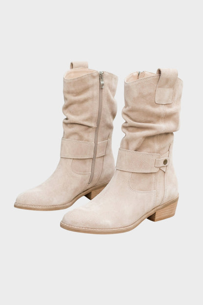 Damen Wadenstiefel | Geraffter Schaft & Schnallendetail