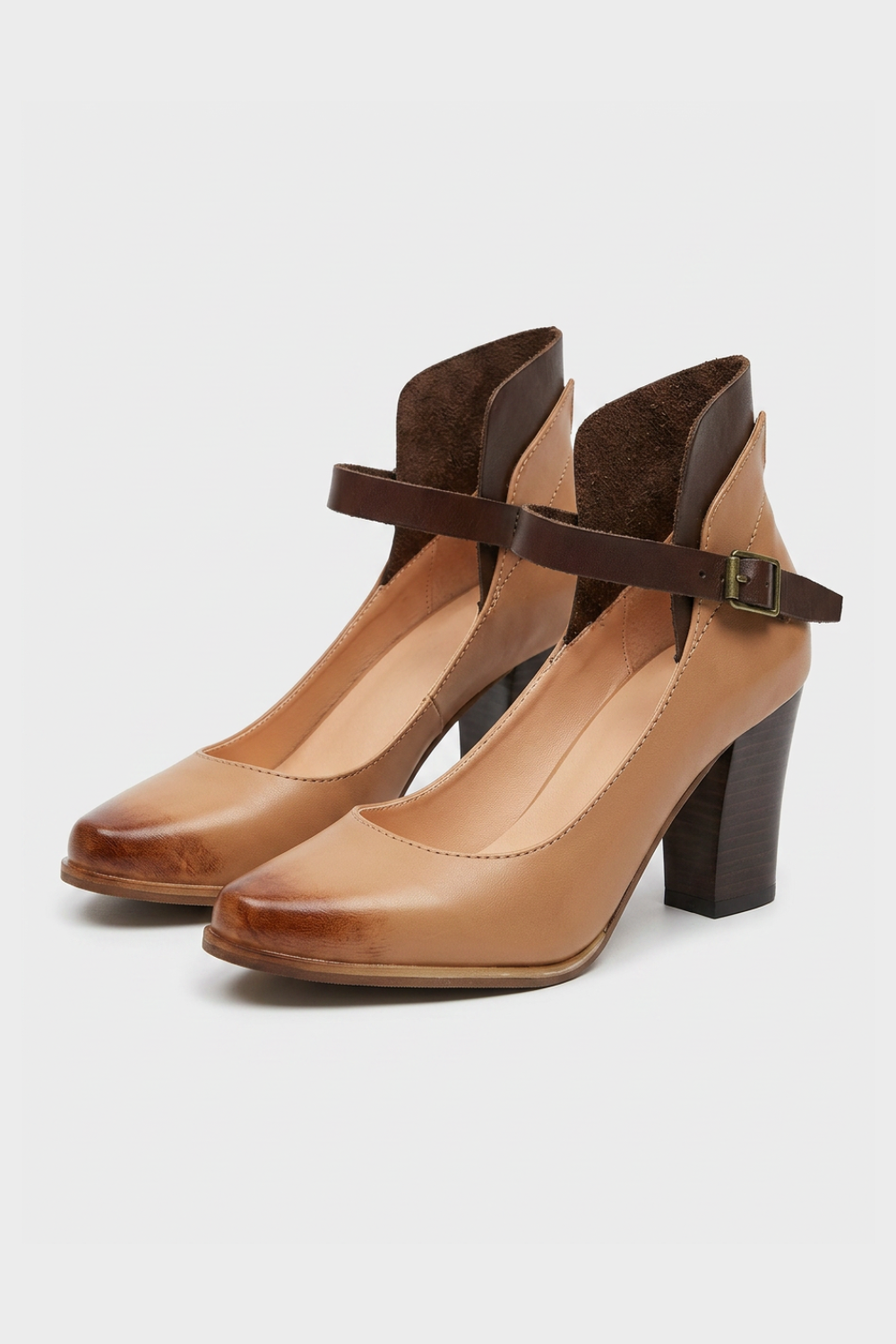 Damen Pumps mit Riemchen und Blockabsatz