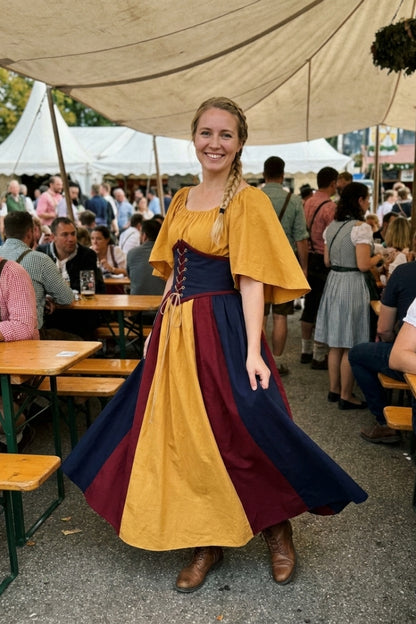Damen Dirndlkleid | Frontschnürung & Ausgestellter Rock