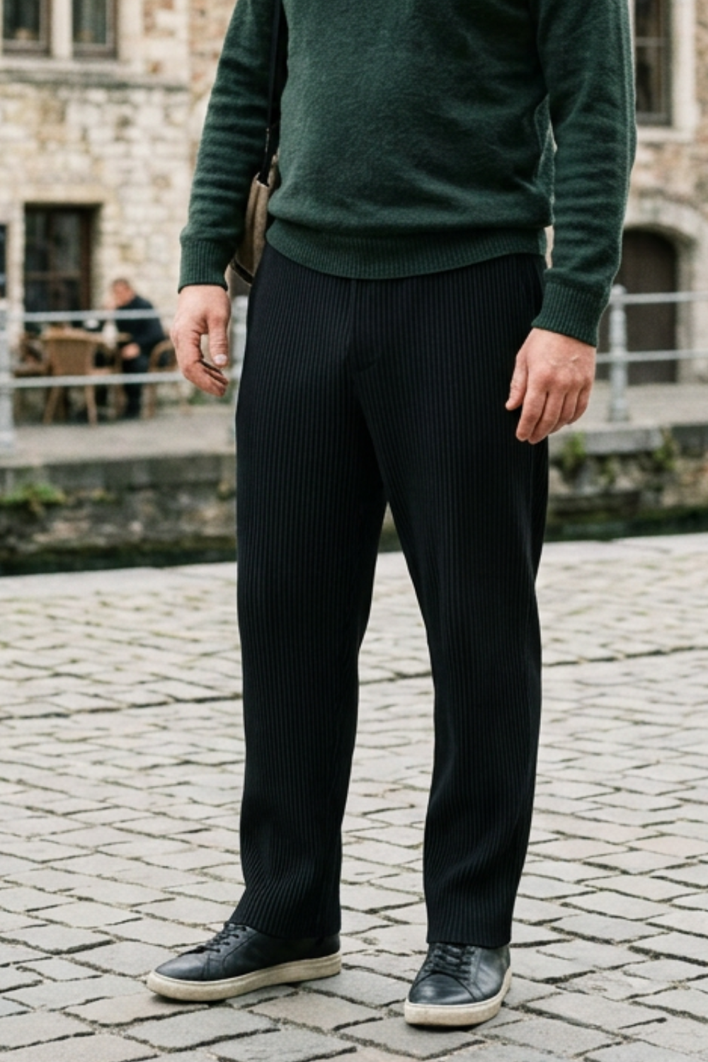 Herren Stoffhose mit Gummibund gerade geschnitten gerippt