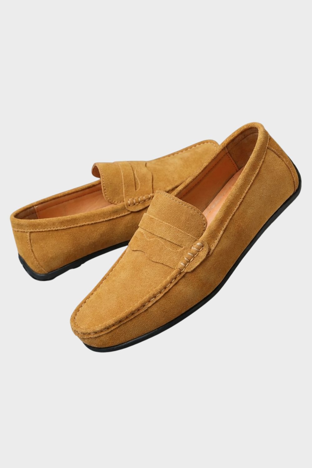Loafer Herren mit Mokassin Naht und Schlupfform