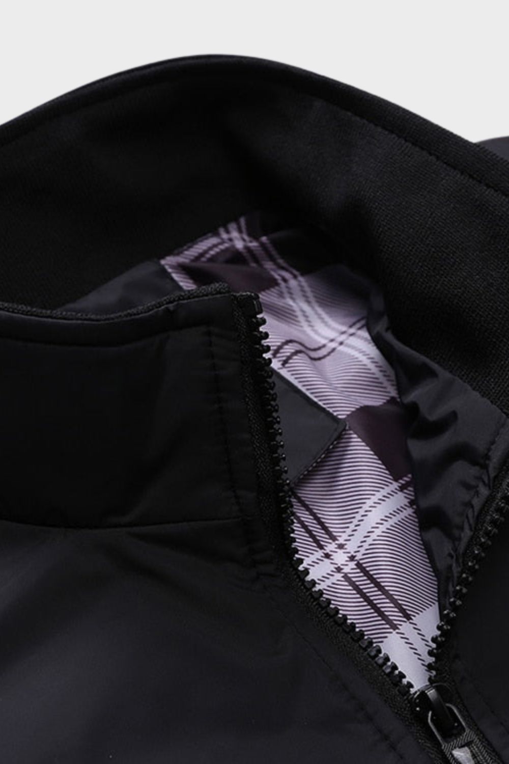 Jacke Herren mit Reißverschluss und Stehkragen