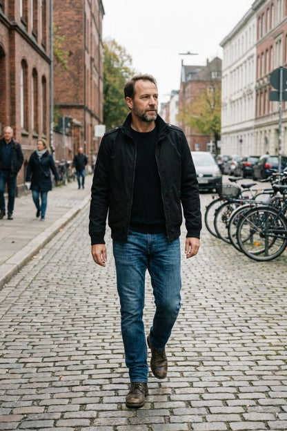 Jacke Herren mit Reißverschluss und Stehkragen